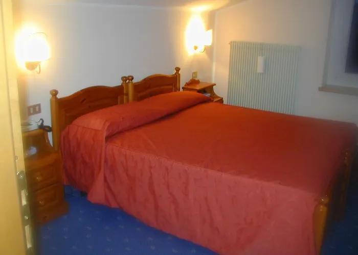 Sport Hotell 3*